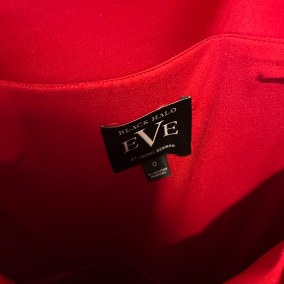 Black Halo Eve Zendaya Red Gown size 0 - Picture 4 of 5